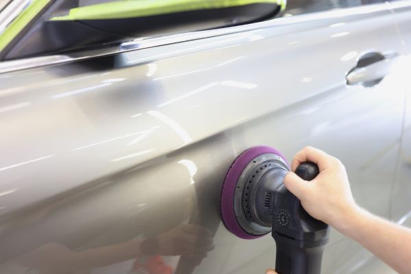 How to remove car scratches